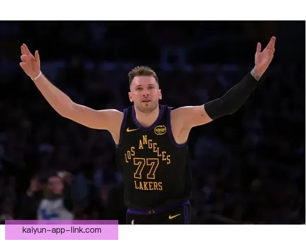 追梦直言底线不可触碰 强调尊重东契奇捍卫家人 霍里言论是蹭热度行为